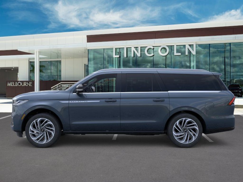 New 2026 Lincoln Navigator L Reserve SUV