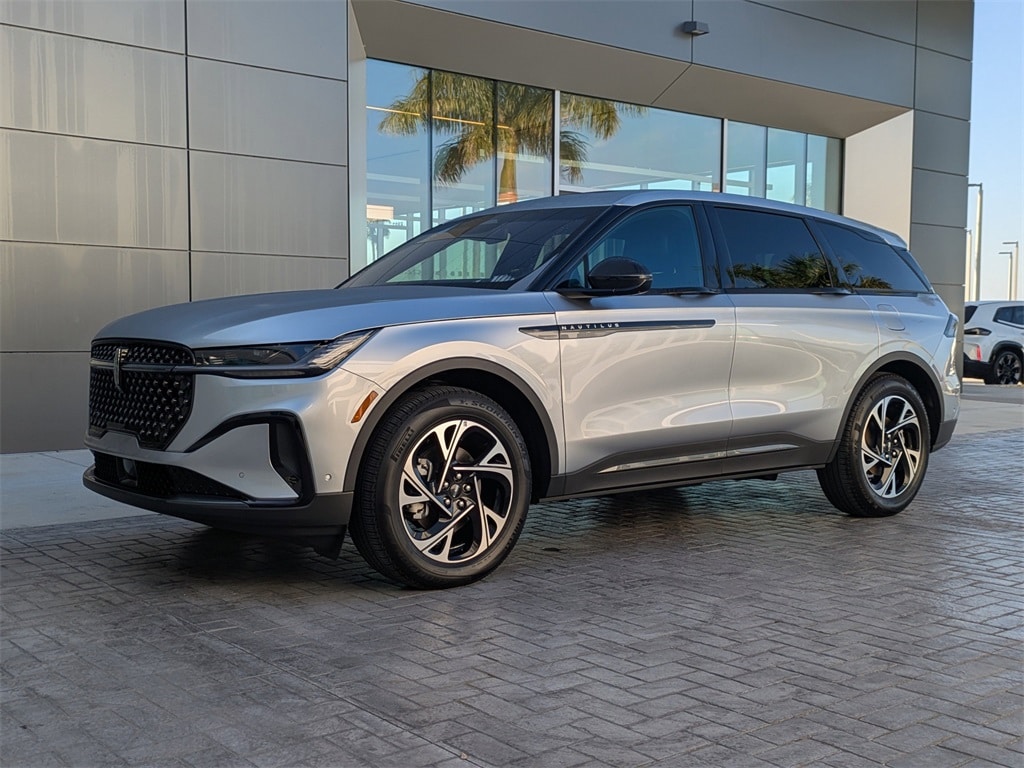 2024 Lincoln Nautilus Premiere's photo