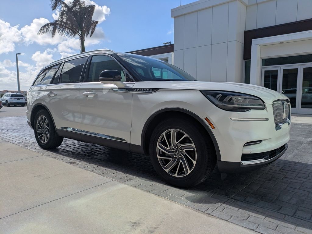 Certified 2020 Lincoln Aviator Standard SUV