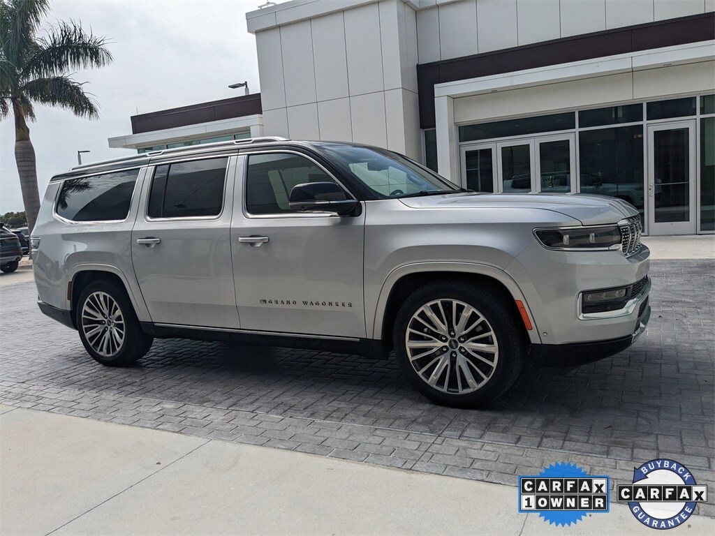 2024 Jeep Grand Wagoneer L III photo 2