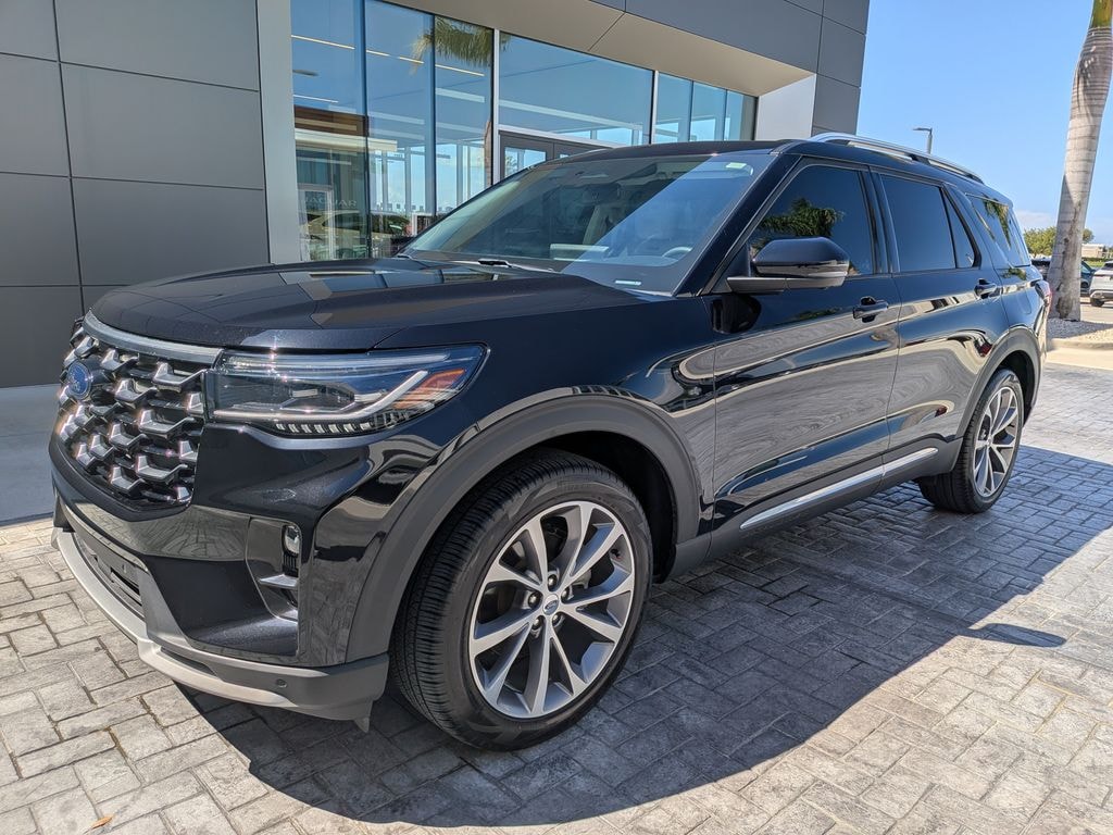 Used 2025 Ford Explorer Platinum SUV
