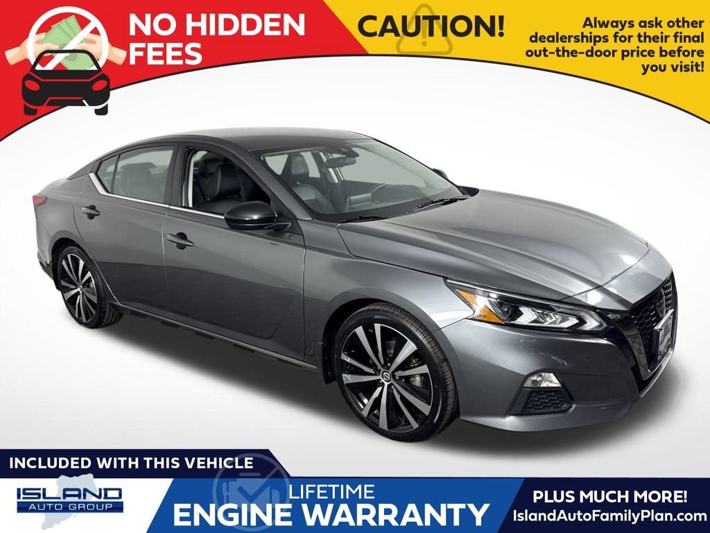 2022 Nissan Altima SR