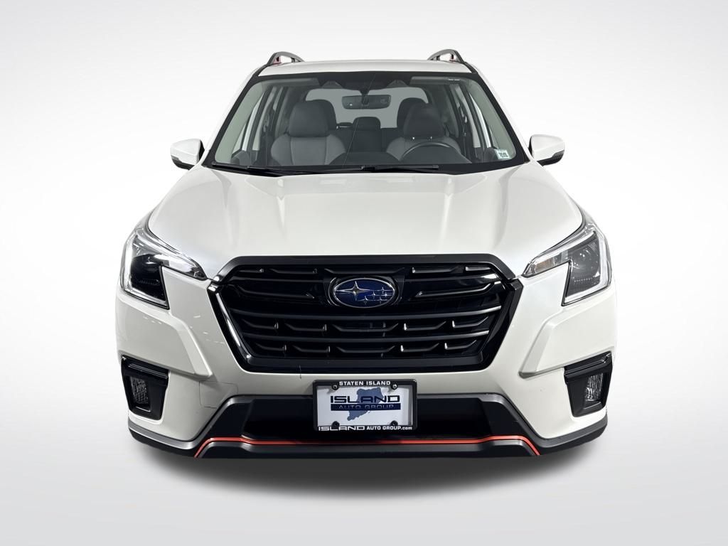 2023 Subaru Forester Sport photo 2