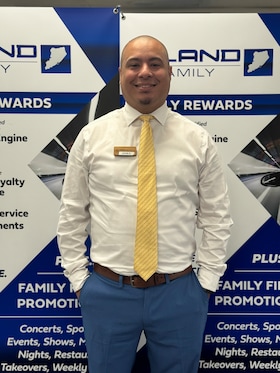 Staff member John Espinoza from ID_05f3f6