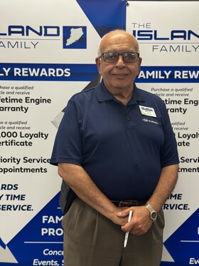 Staff member Maged Misak (Arabic Speaking) from ID_05f3f6