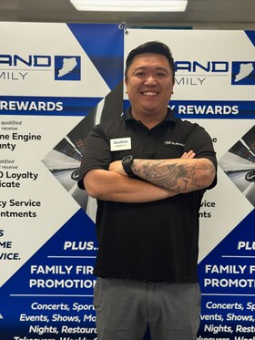 Staff member Henry Chiu (Mandarin Speaking) from ID_05f3f6