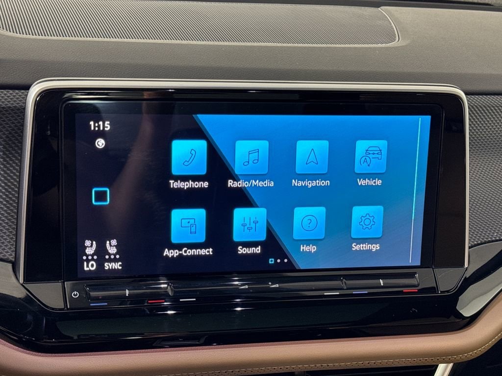 2025 Volkswagen Atlas Cross Sport SEL R-LINE - Photo 27