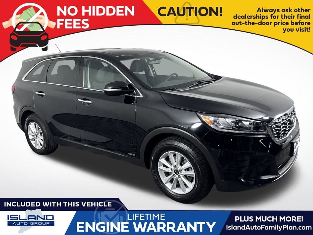 2019 Kia Sorento LX's photo