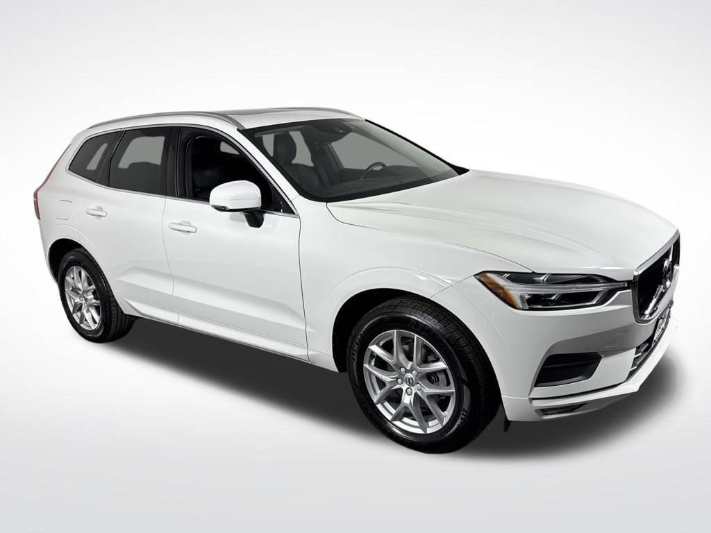 Used 2021 Volvo XC60 T5 Momentum SUV