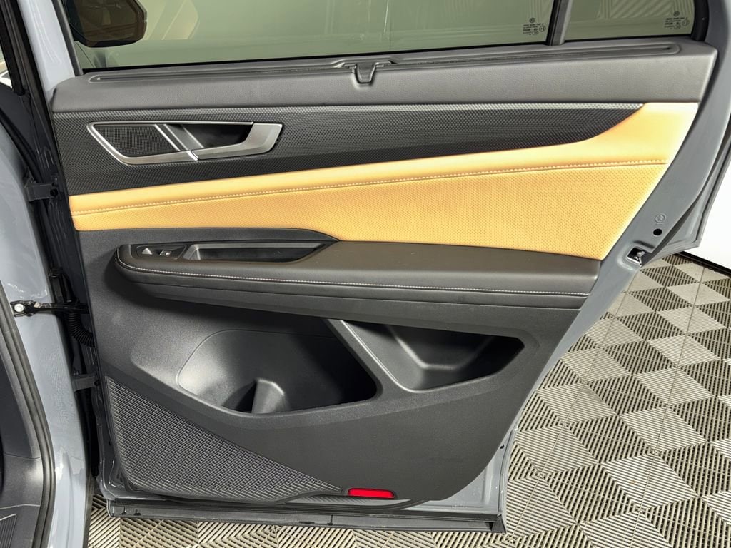2025 Volkswagen Atlas Cross Sport SEL R-LINE - Photo 40