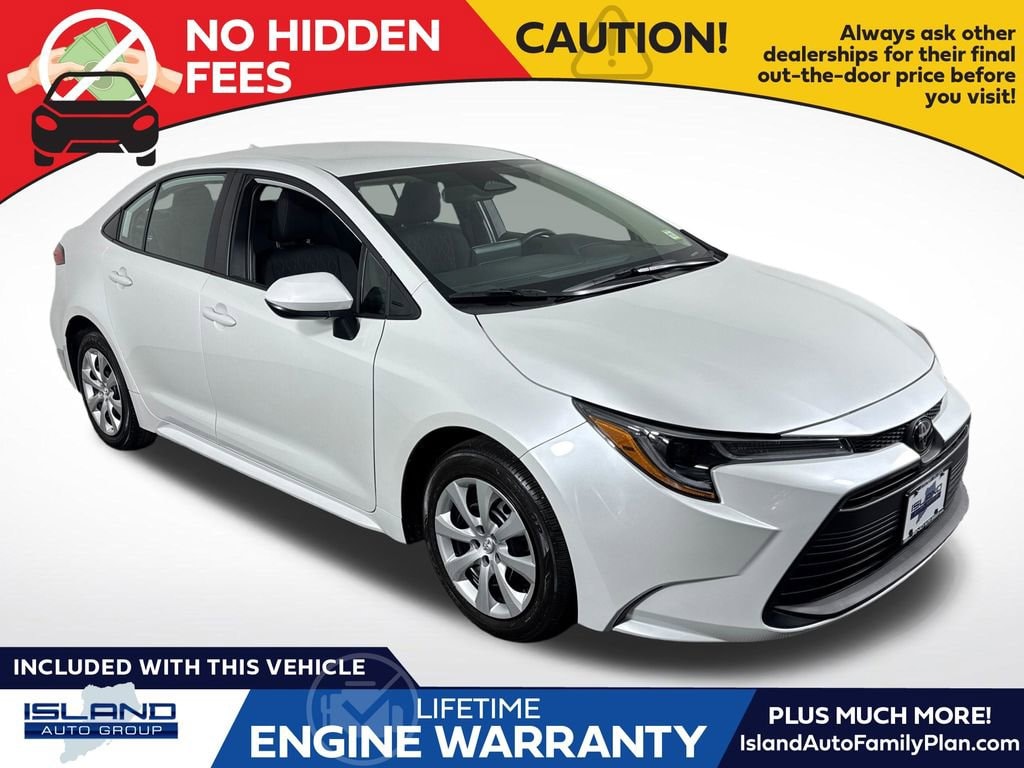 2025 Toyota Corolla LE CVT's photo