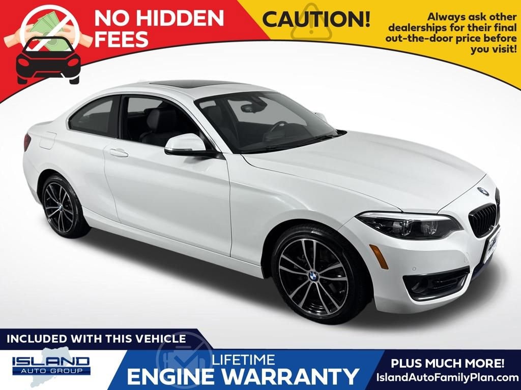 2020 BMW 2 Series 230i's photo