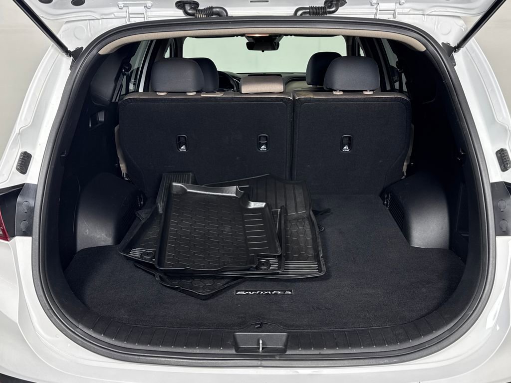 2023 Hyundai Santa Fe SE - Photo 34