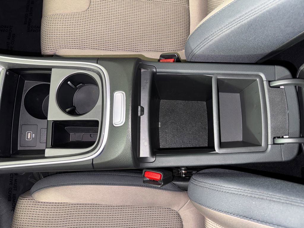 2023 Hyundai Santa Fe SE - Photo 28