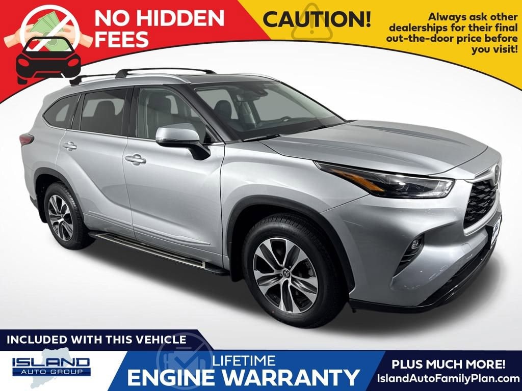 2022 Toyota Highlander SUV  2022 Toyota Highlander SUV