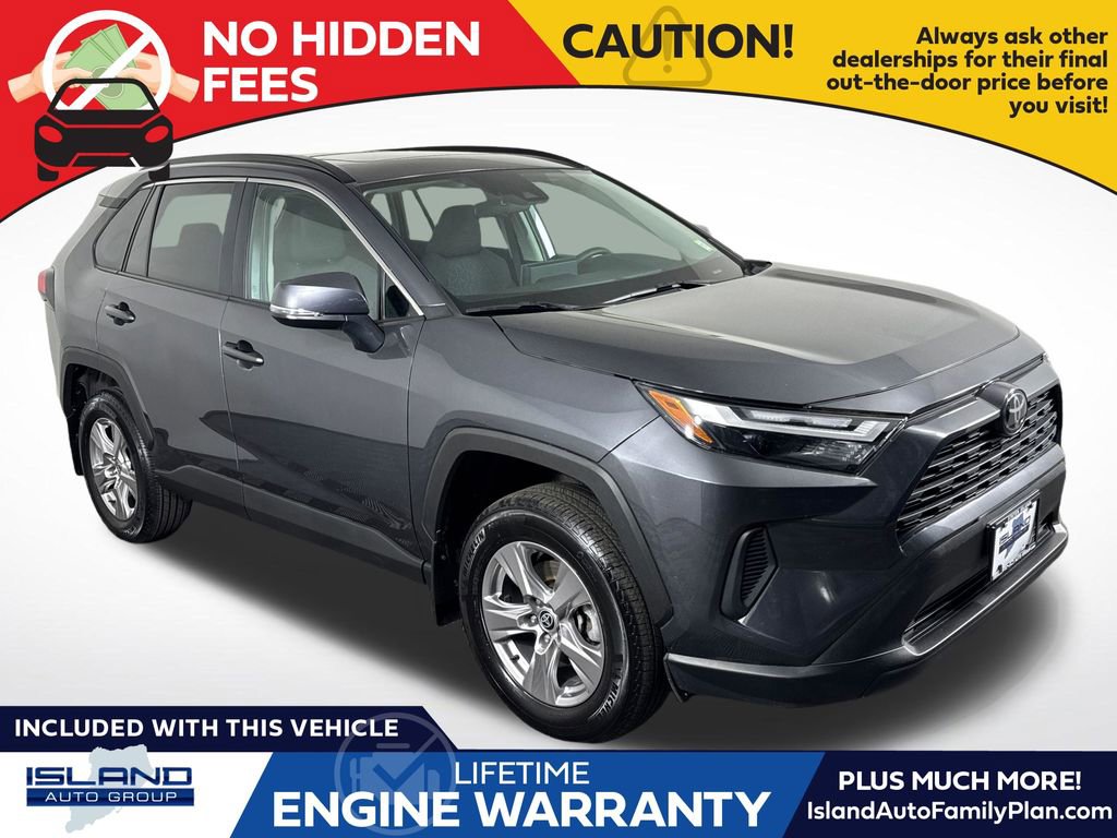 2023 Toyota RAV4 XLE AWD's photo