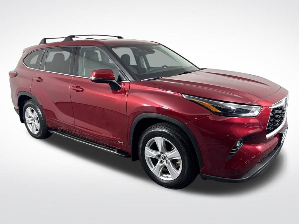 Certified 2022 Toyota Highlander Hybrid LE SUV