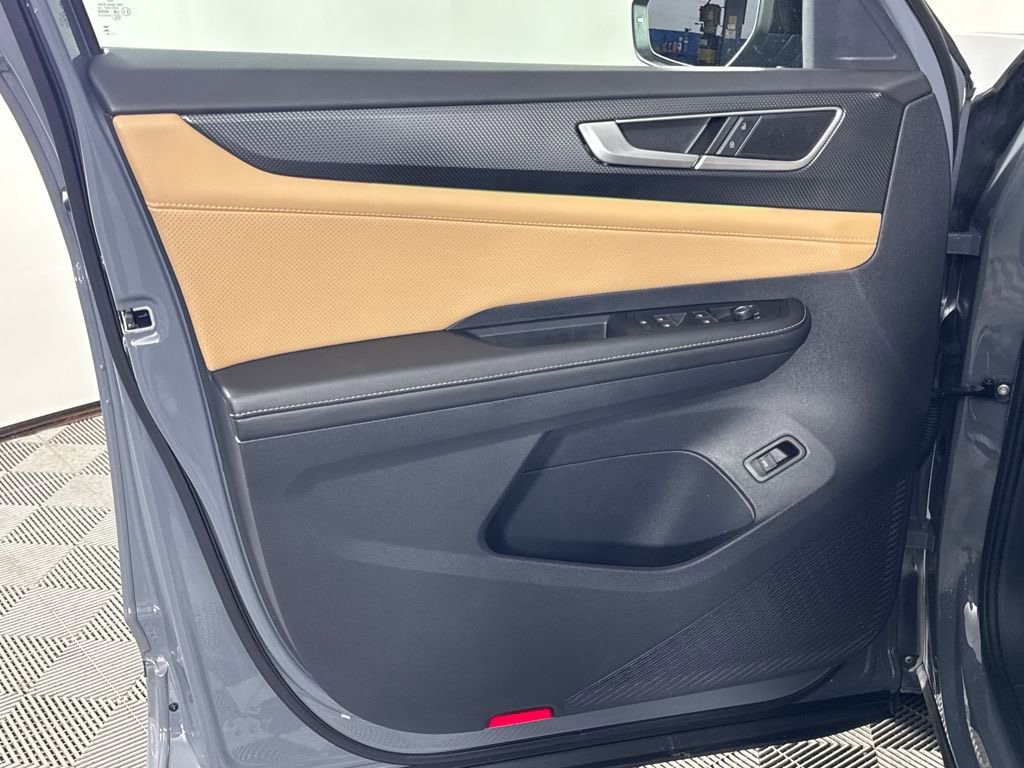 2025 Volkswagen Atlas Cross Sport SEL R-LINE - Photo 15
