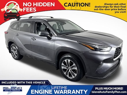 2022 Toyota Highlander XLE SUV