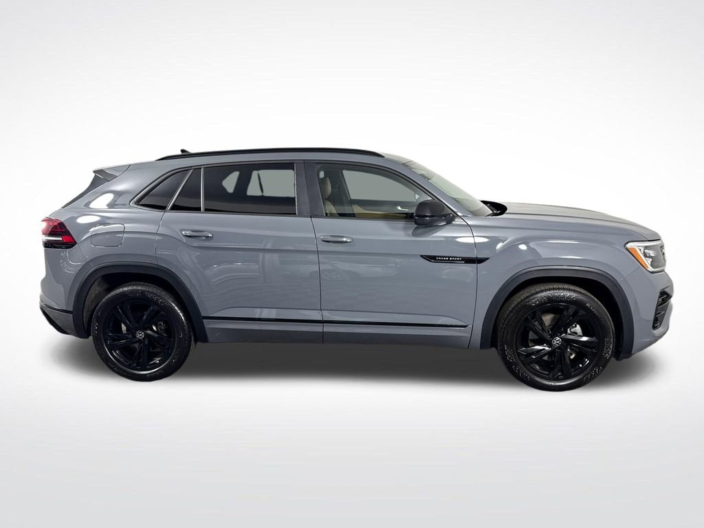 2025 Volkswagen Atlas Cross Sport SEL R-LINE - Photo 11