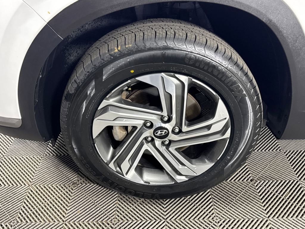 2023 Hyundai Santa Fe SE - Photo 13