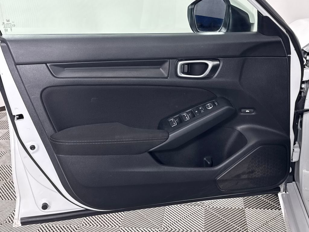 2023 Honda Civic LX - Photo 15