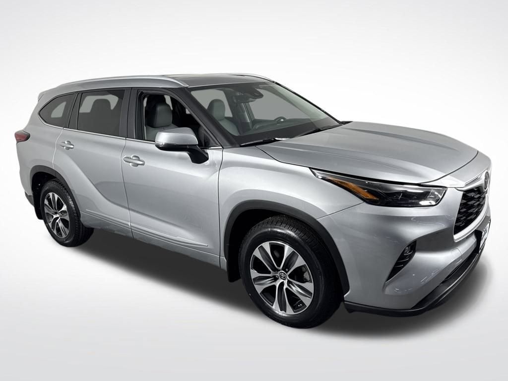 Certified 2023 Toyota Highlander XLE SUV
