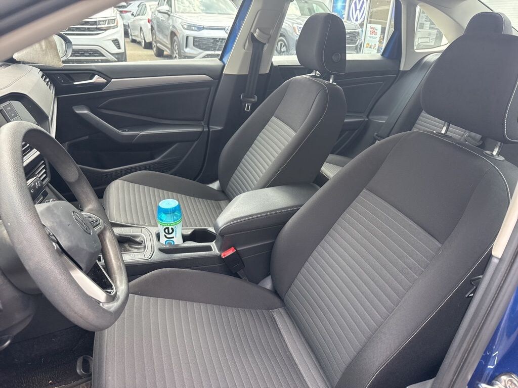 Used 2023 Volkswagen Jetta 1.5T S Sedan