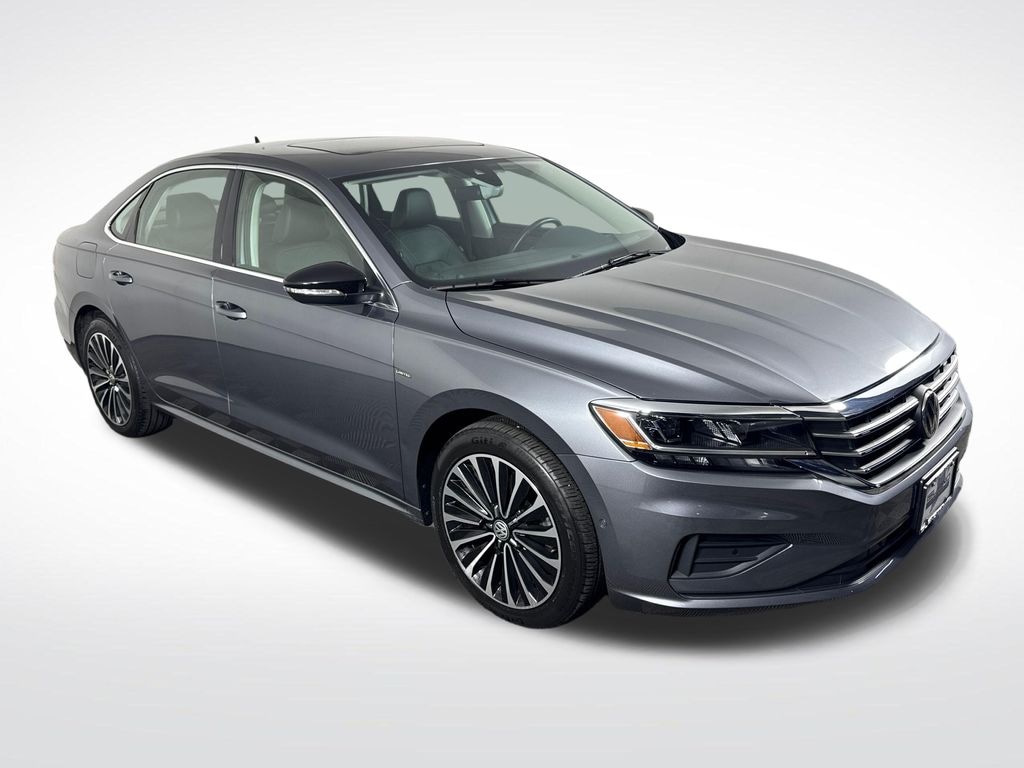 Used 2022 Volkswagen Passat 2.0T Limited Edition Sedan