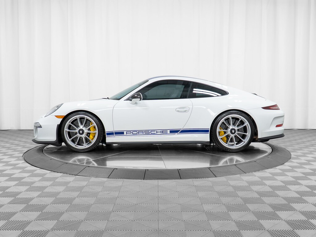 Certified 2016 Porsche 911 R Coupe