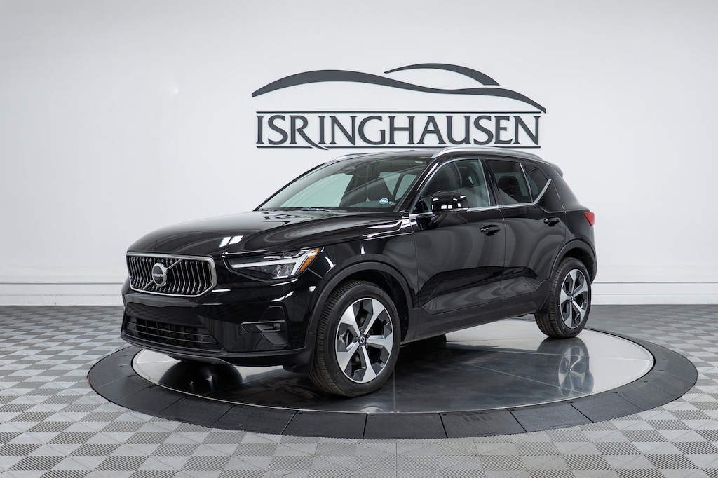 Certified 2023 Volvo XC40 B5 AWD Plus Bright SUV