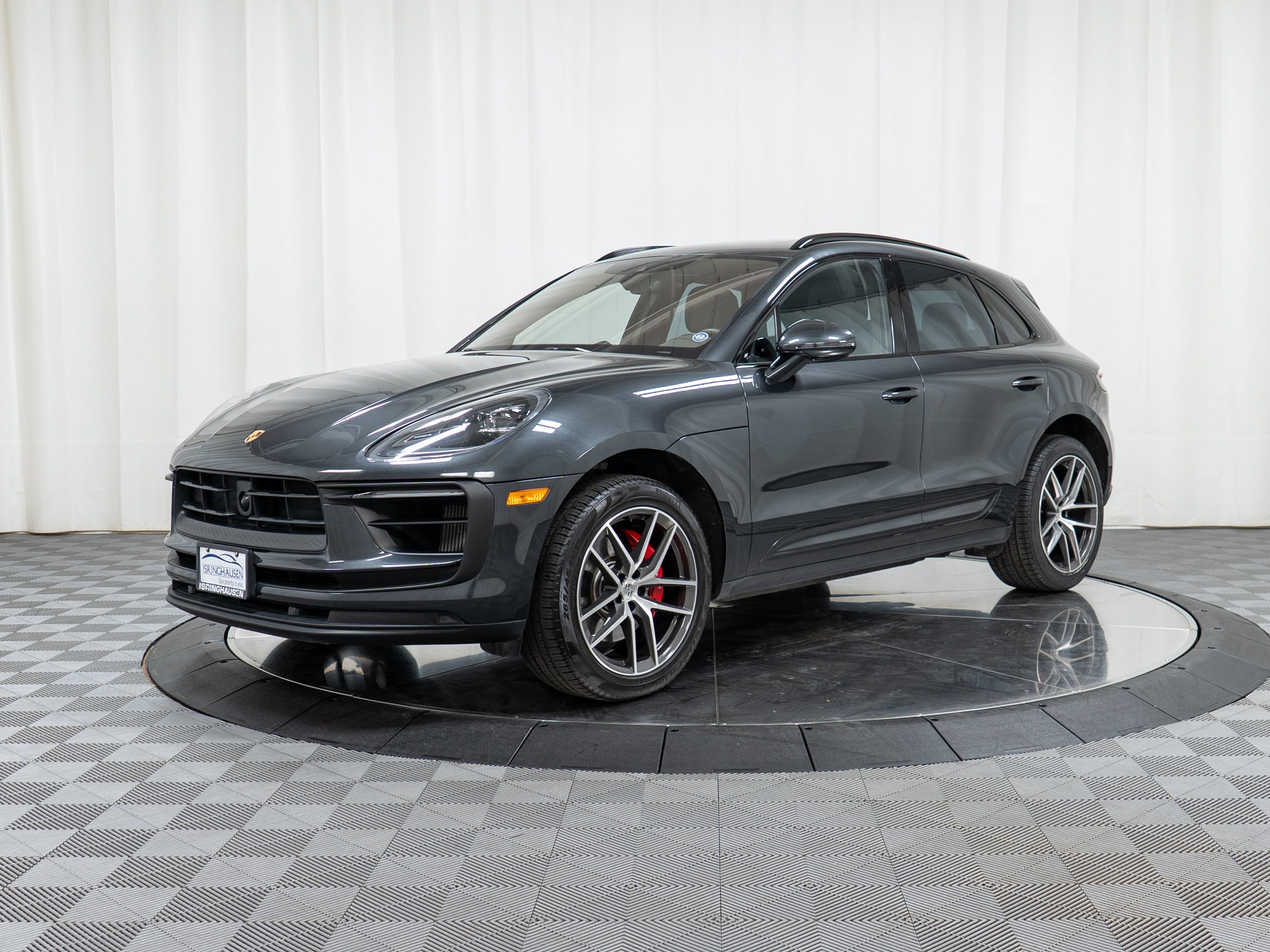 2022 Porsche Macan