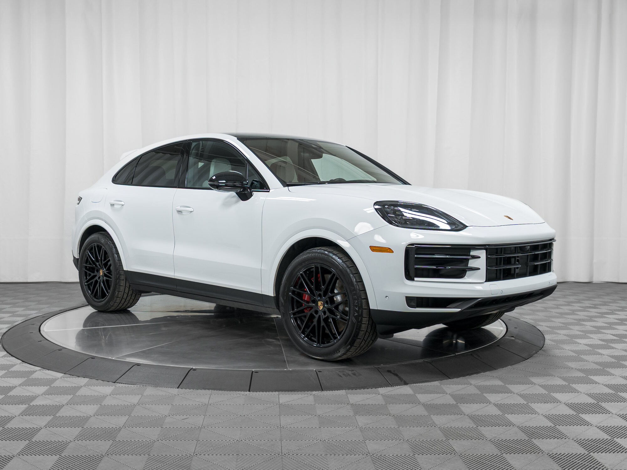 2025 Porsche Cayenne Coup S - Photo 9