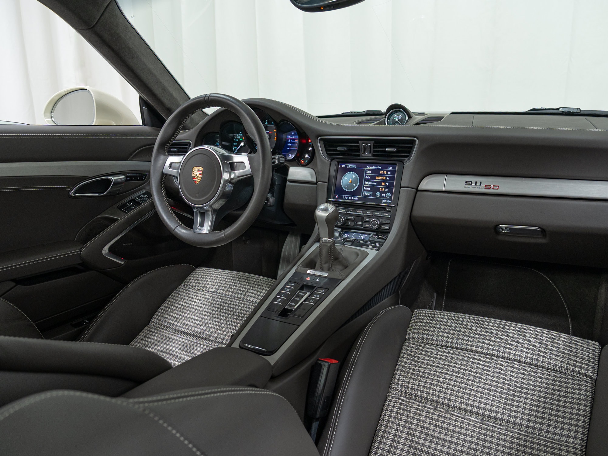 2014 Porsche 911 50th Anniversary Edition - Photo 25