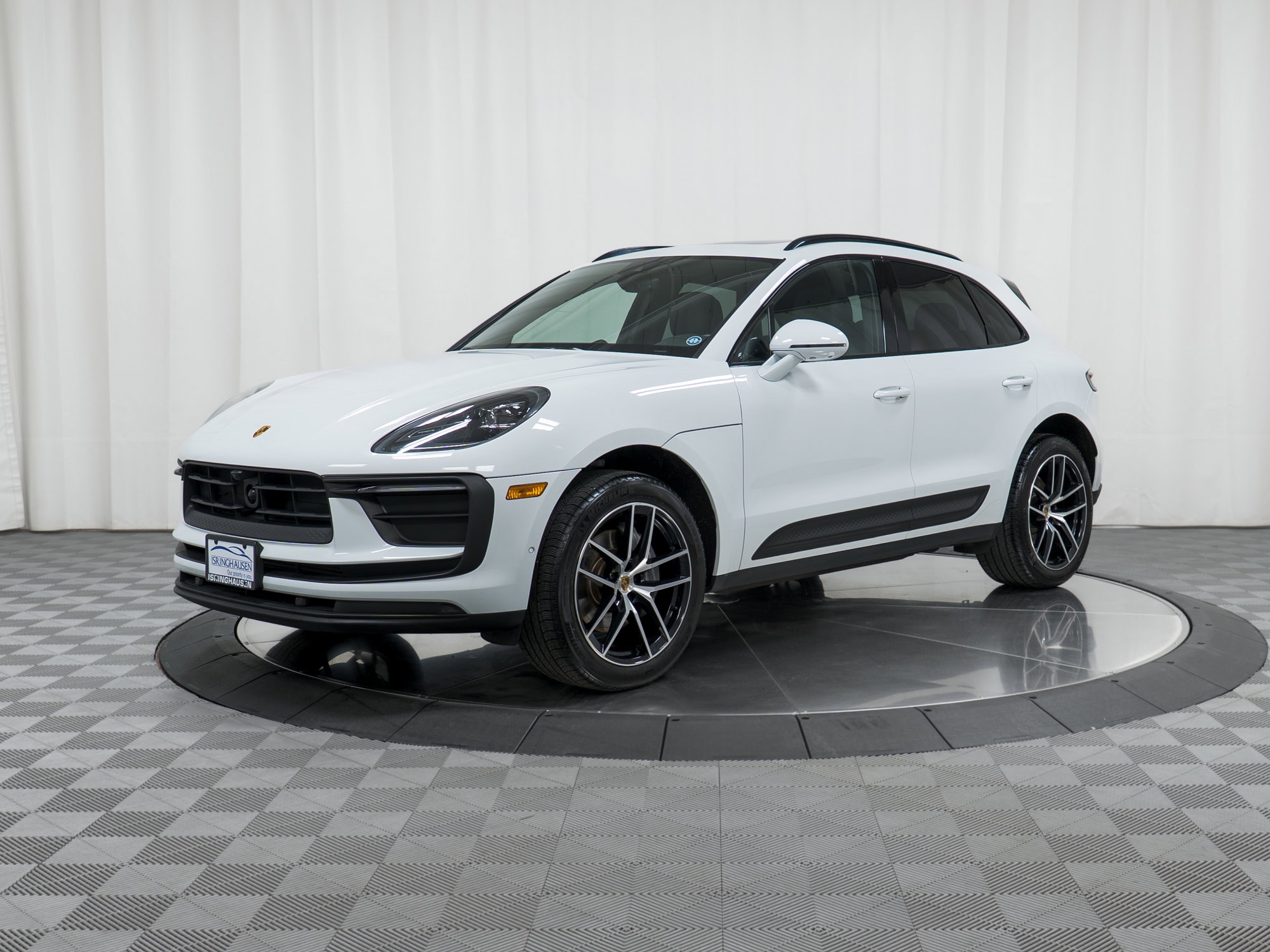 2023 Porsche Macan