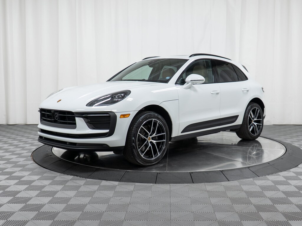 Certified 2022 Porsche Macan SUV