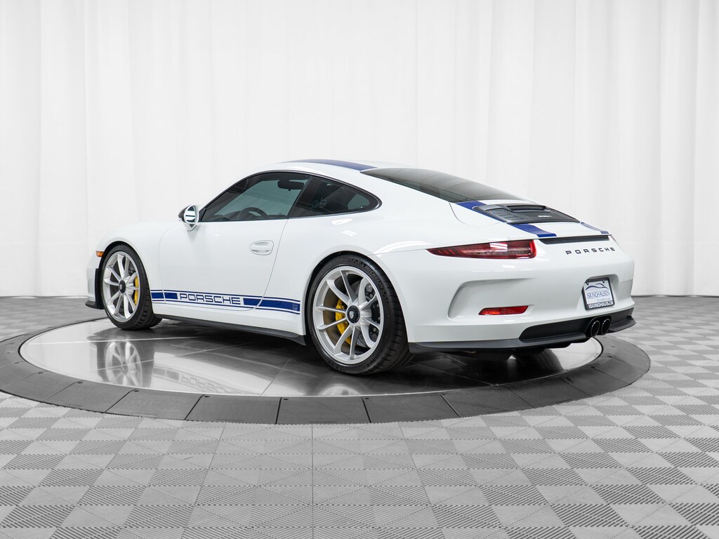 Certified 2016 Porsche 911 R Coupe