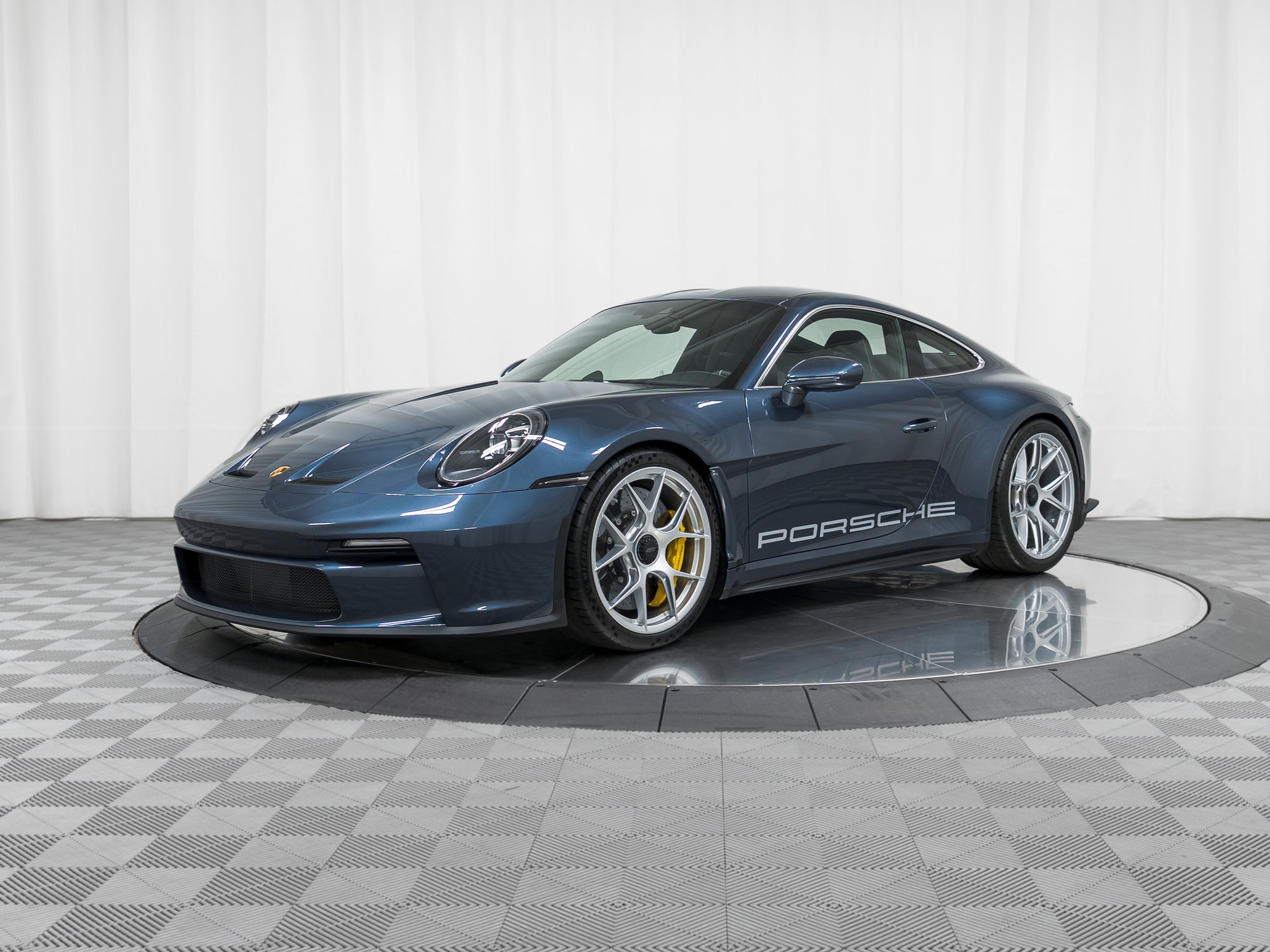 2024 Porsche 911's photo
