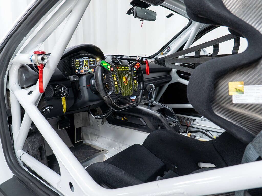 Used 2024 Porsche 718 Cayman GT4 RS Clubsport