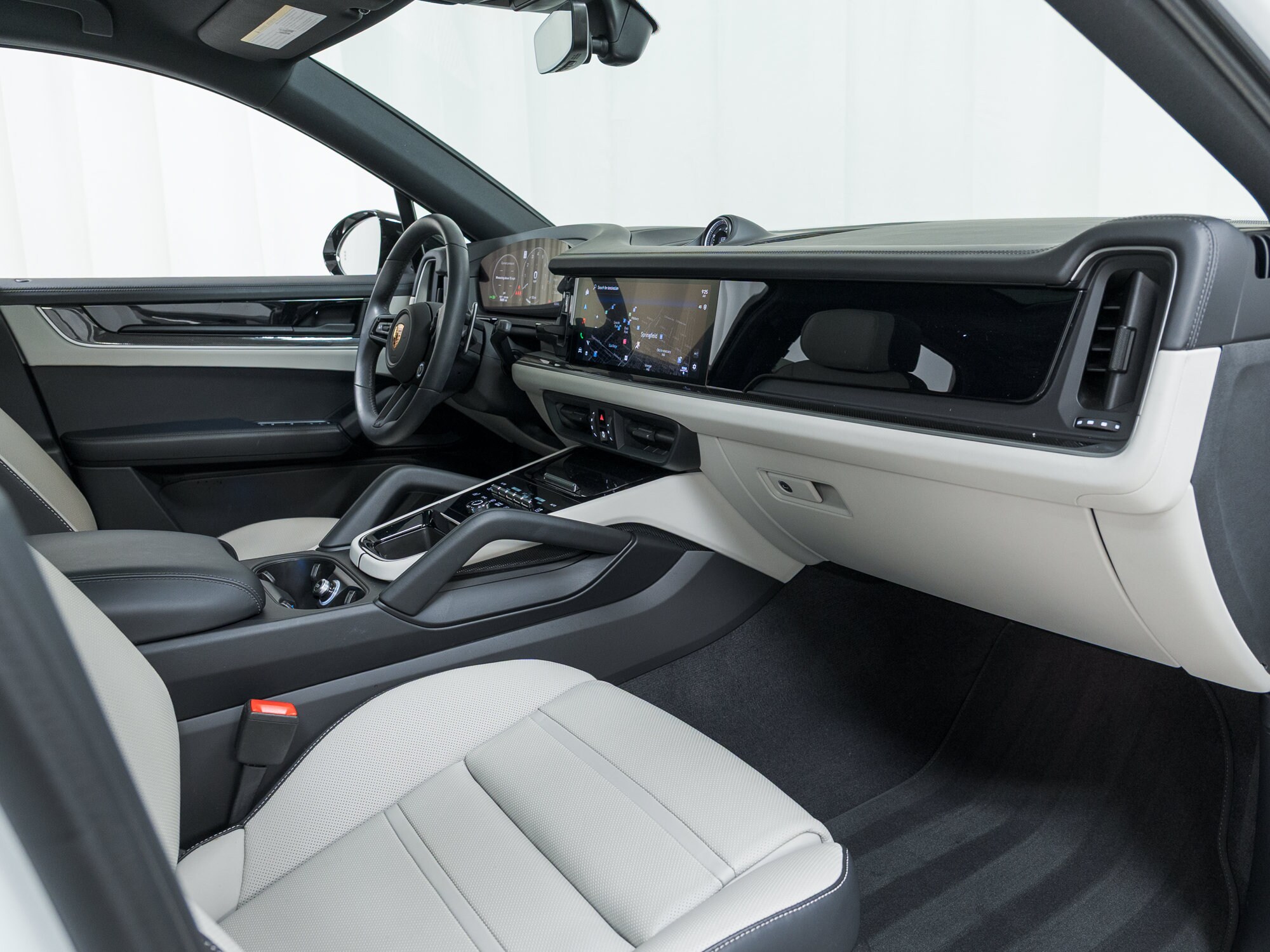 2025 Porsche Cayenne Coup S - Photo 24