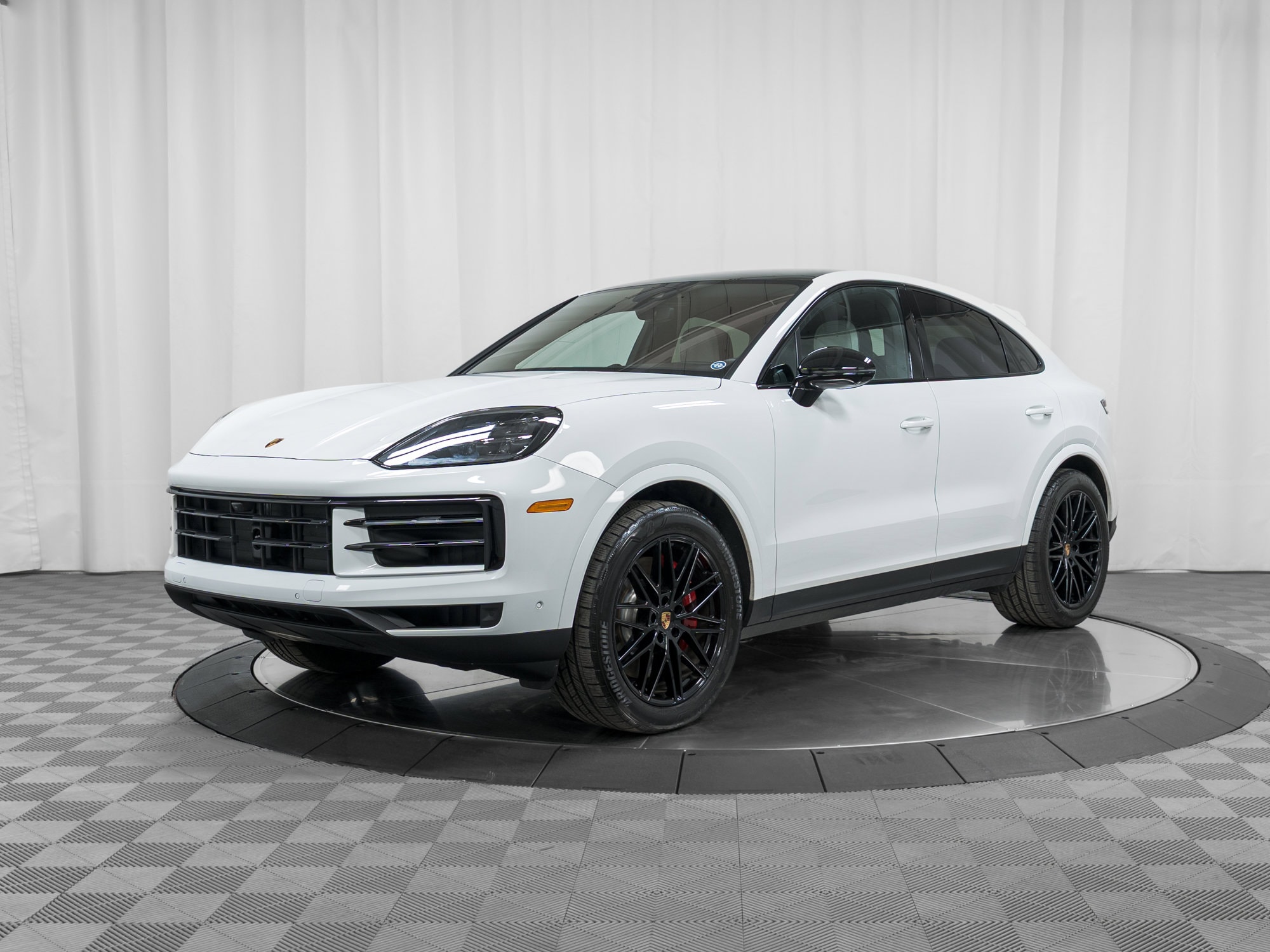 2025 Porsche Cayenne Coup S