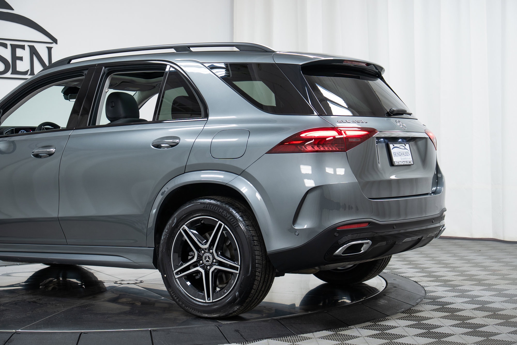 2026 Mercedes-Benz GLE GLE450E - Photo 29