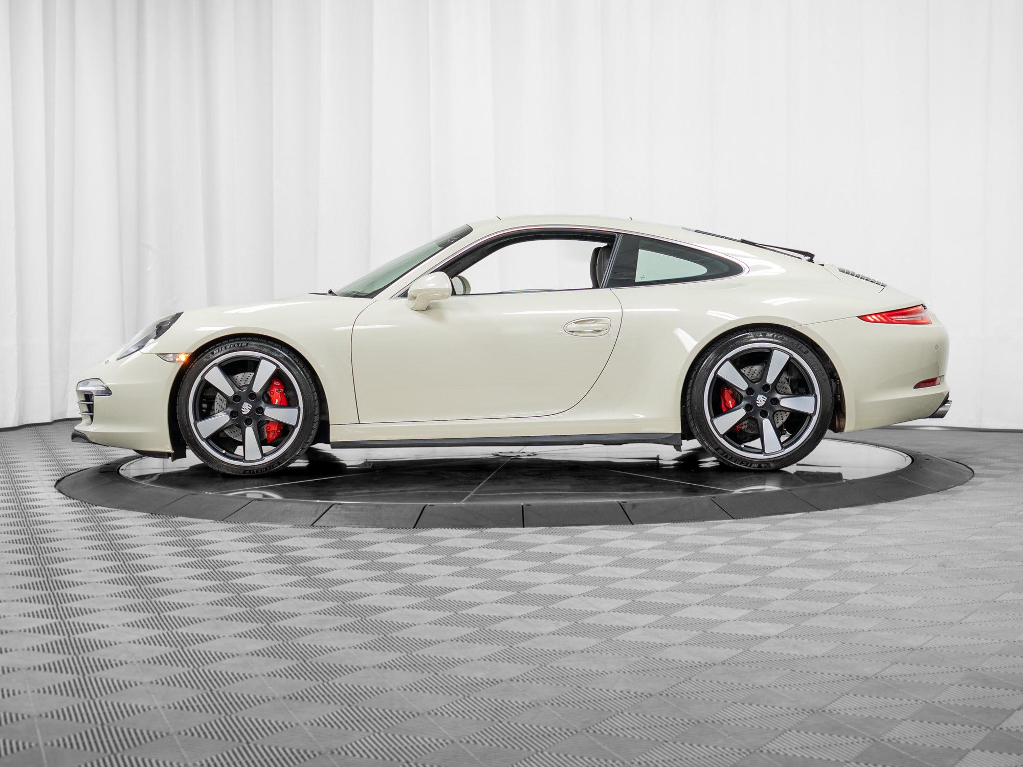 2014 Porsche 911 50th Anniversary Edition - Photo 47