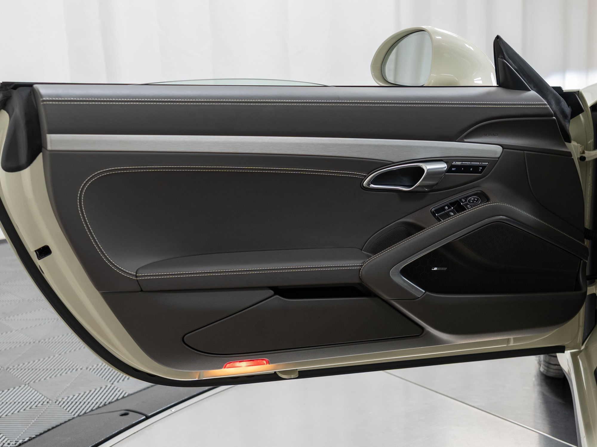 2014 Porsche 911 50th Anniversary Edition - Photo 16