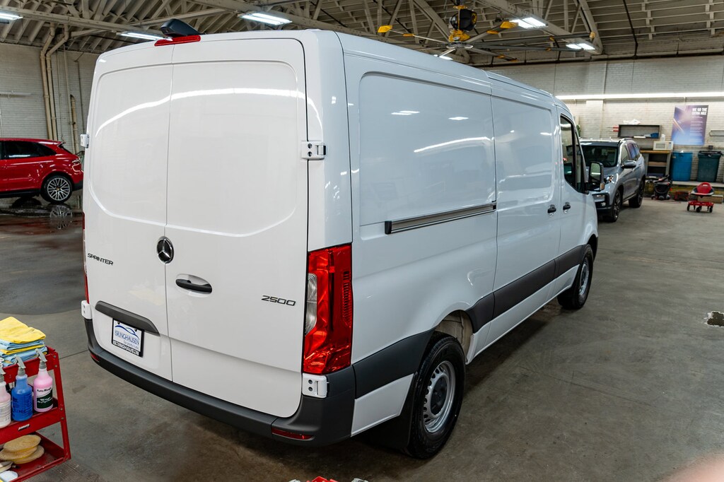 New 2025 Mercedes-Benz Sprinter 2500 Standard Roof 4-Cyl Diesel HO Van Cargo Van