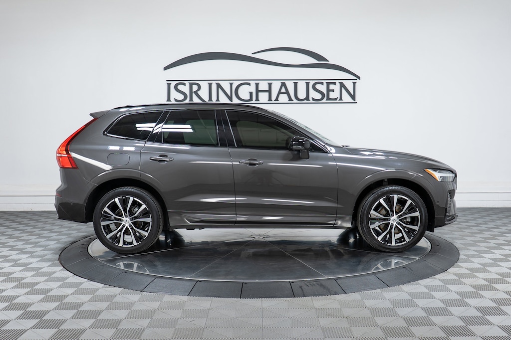 Used 2023 Volvo XC60 B5 AWD Plus Dark SUV