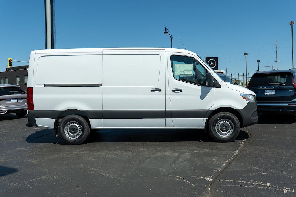 New 2026 Mercedes-Benz Sprinter 2500 Standard Roof 4-Cyl Diesel Van Cargo Van