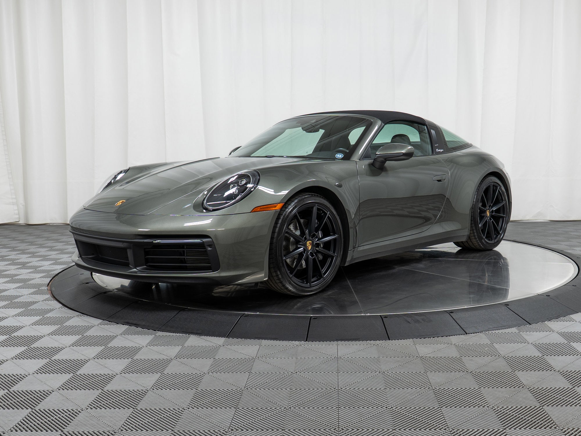 2022 Porsche 911 Targa 4