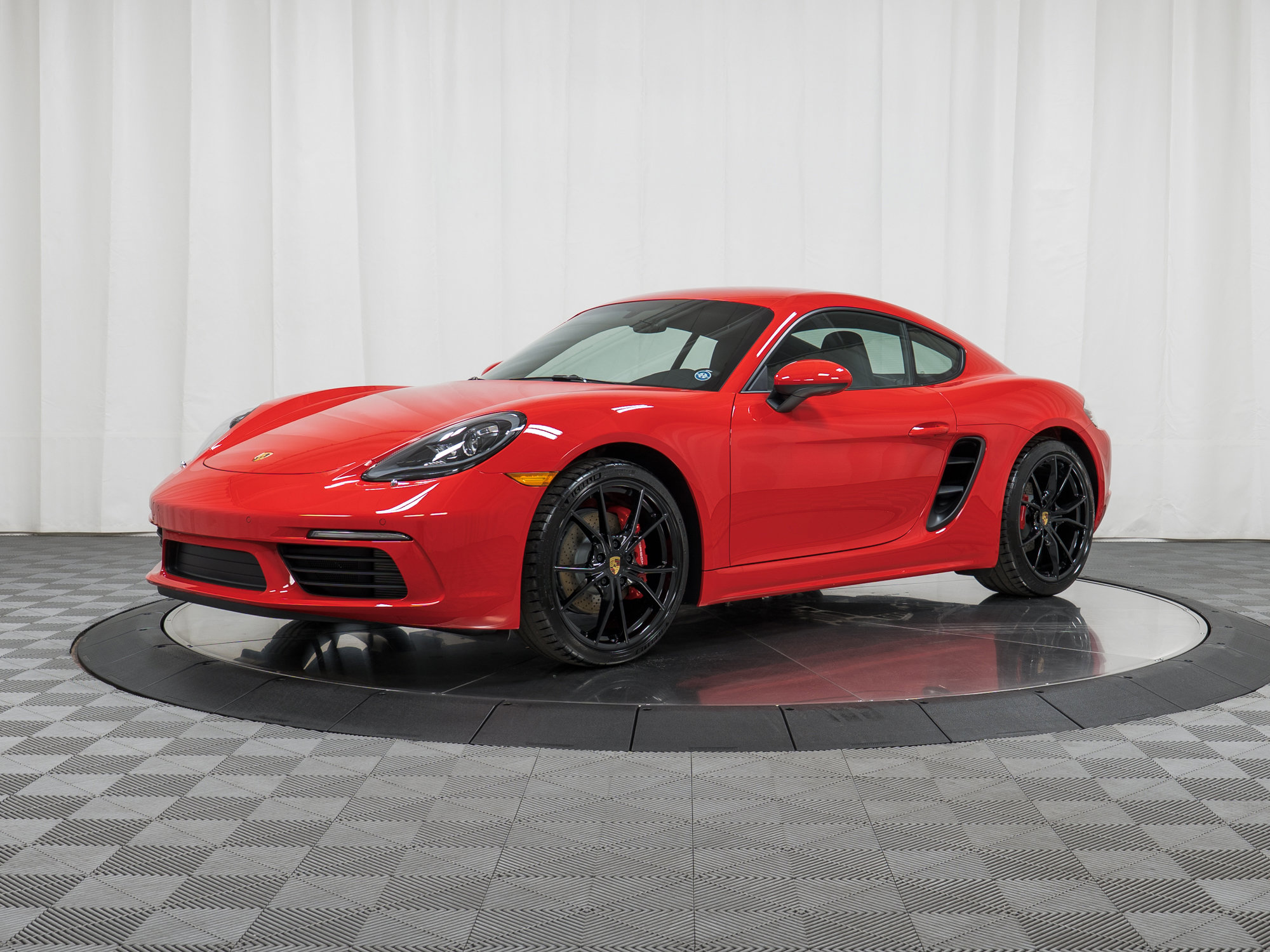 2025 Porsche 718 Cayman Coupe 