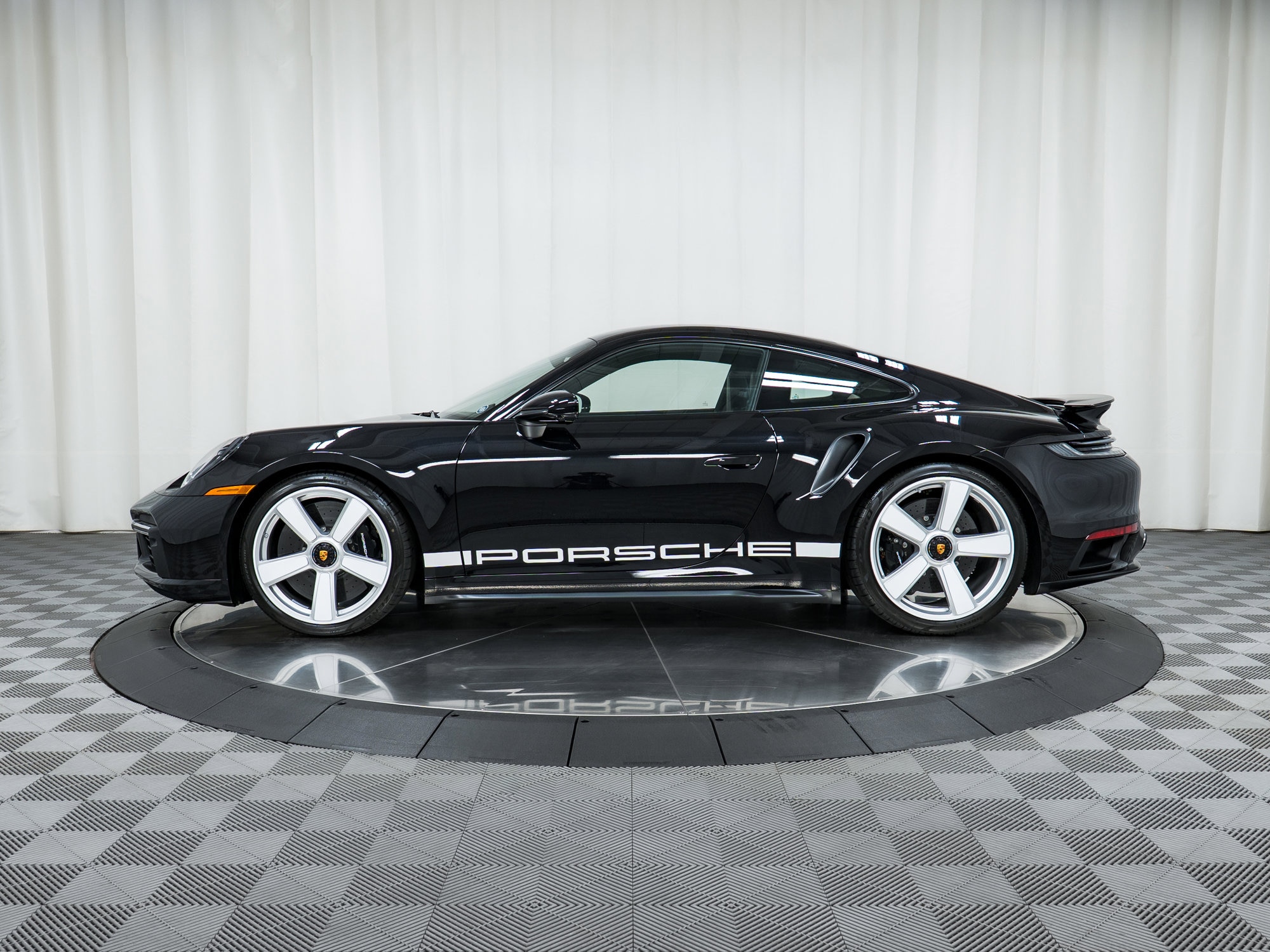 Used 2025 Porsche 911 Turbo with VIN WP0AD2A98SS265323 for sale in Springfield, IL